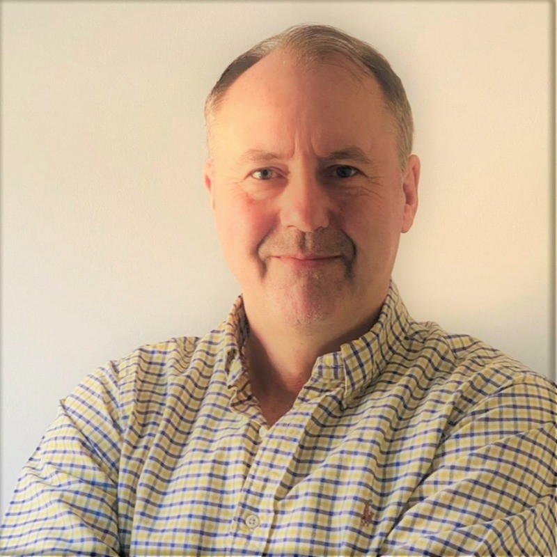 Michael  Rhodes - Professional trainer with 31 years experience